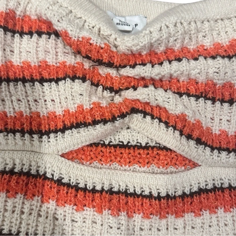 TopShop Crochet striped white Tubetop Size M